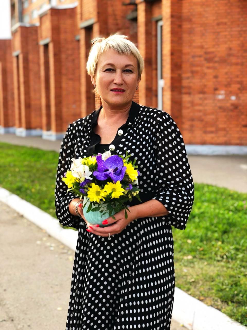 Сегодня свой День рождения празднует Мухамеджанова Винера Фатиховна